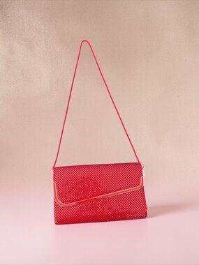 RED WOVEN ENVELOPE SHOULDER BAG WITH GOLD TRIM – NEW
